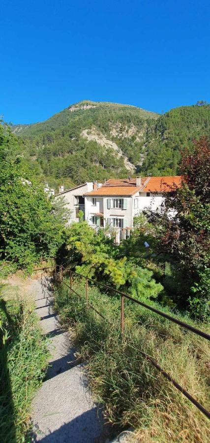 La Tiniera A Luceram - Maison Renovee 2023- Terrasse - Wifi - Village Des Creches ภายนอก รูปภาพ